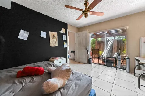2423 24th Lane Greenacres FL 33463