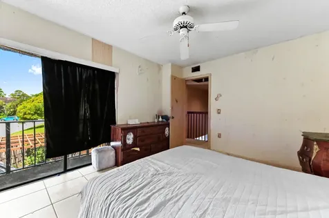 2423 24th Lane Greenacres FL 33463