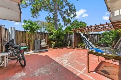 2423 24th Lane Greenacres FL 33463