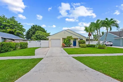 1172 Grandview Circle Royal Palm Beach FL 33411