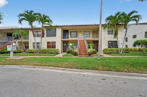7903 Willow Spring Drive Lake Worth FL 33467