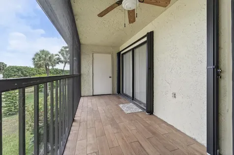 7903 Willow Spring Drive Lake Worth FL 33467