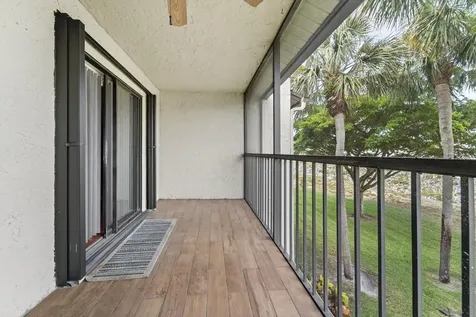 7903 Willow Spring Drive Lake Worth FL 33467