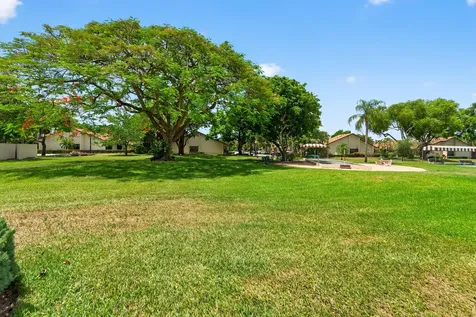 7903 Willow Spring Drive Lake Worth FL 33467