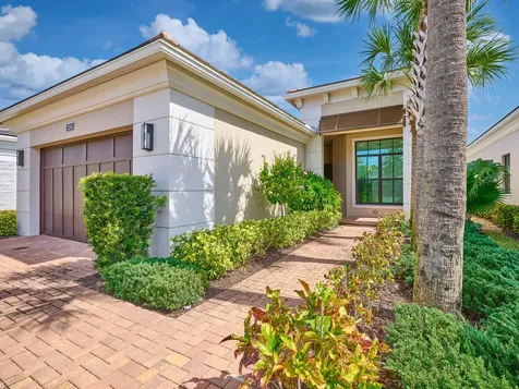 13501 Artisan Circle Palm Beach Gardens FL 33418