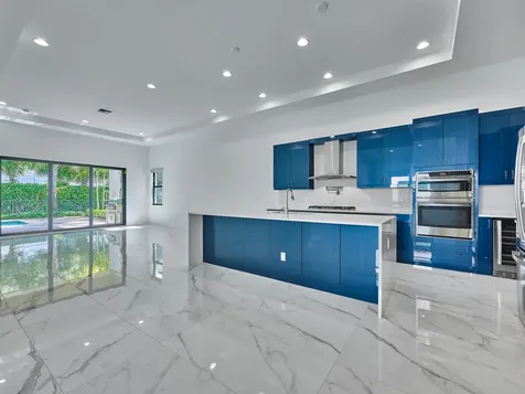 13501 Artisan Circle Palm Beach Gardens FL 33418