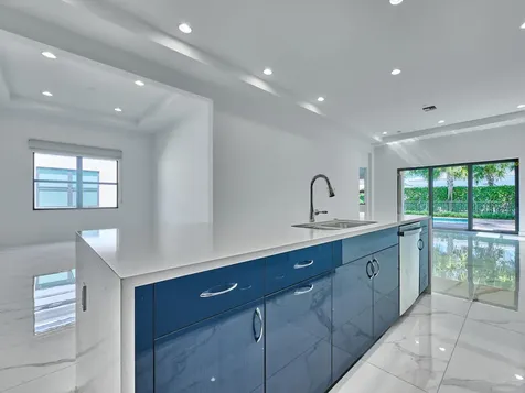 13501 Artisan Circle Palm Beach Gardens FL 33418