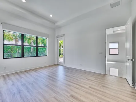 13501 Artisan Circle Palm Beach Gardens FL 33418