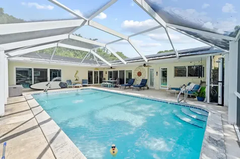 550 Ne 5th Street Pompano Beach FL 33060