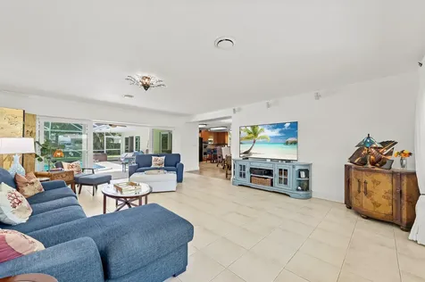 550 Ne 5th Street Pompano Beach FL 33060