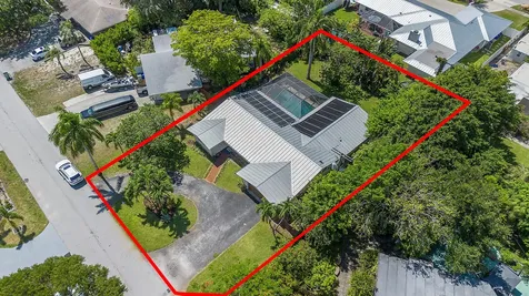 550 Ne 5th Street Pompano Beach FL 33060