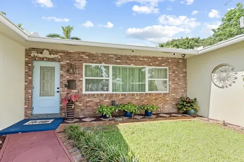 550 Ne 5th Street Pompano Beach FL 33060