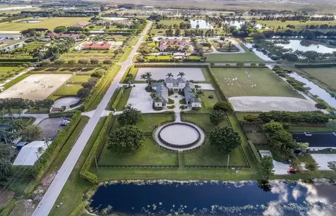 4591 South Road Wellington FL 33414