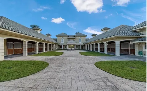 4591 South Road Wellington FL 33414