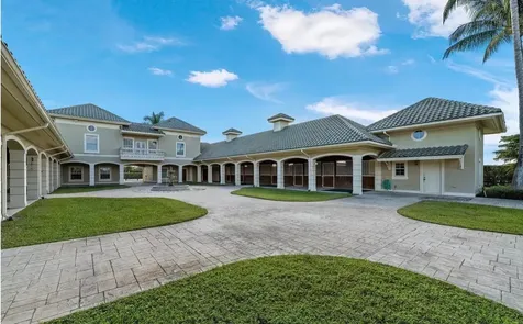 4591 South Road Wellington FL 33414