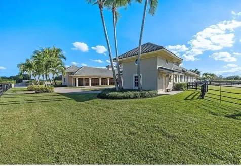 4591 South Road Wellington FL 33414