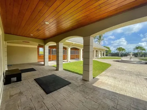 4591 South Road Wellington FL 33414