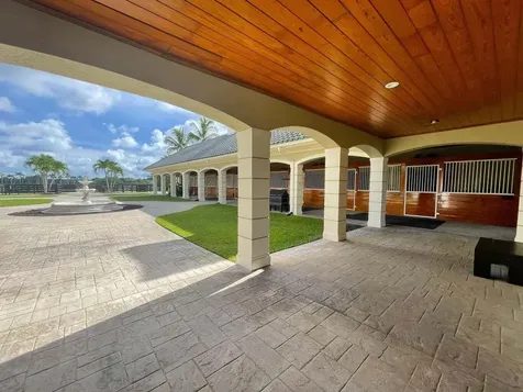 4591 South Road Wellington FL 33414