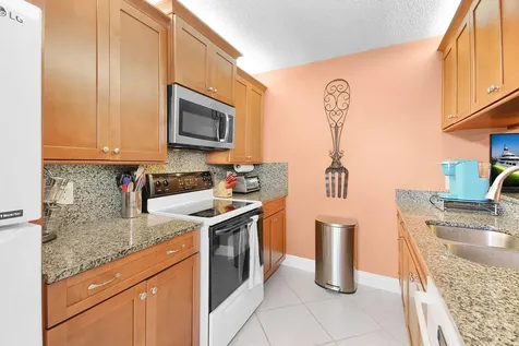 1117 11th Way West Palm Beach FL 33407