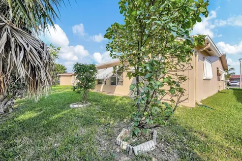 4741 Nw 13th Avenue Deerfield Beach FL 33064