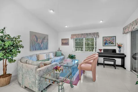 9976 Seacrest Circle Boynton Beach FL 33437