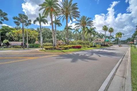 9976 Seacrest Circle Boynton Beach FL 33437