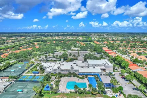 9976 Seacrest Circle Boynton Beach FL 33437