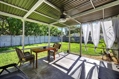 1473 Ne 25 Street Pompano Beach FL 33064