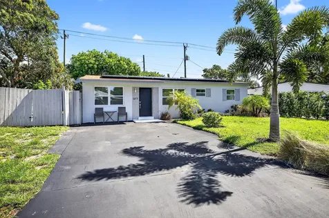 1473 Ne 25 Street Pompano Beach FL 33064
