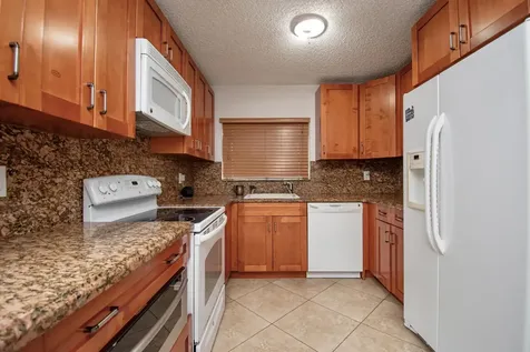 7670 Lago Del Mar 301 Drive Boca Raton FL 33433