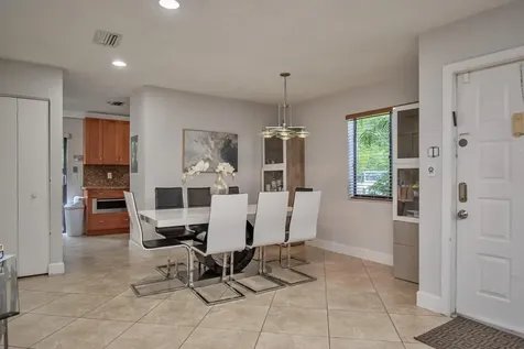 7670 Lago Del Mar 301 Drive Boca Raton FL 33433