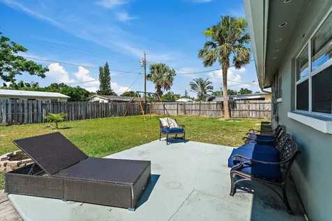 1157 Nw 14th Terrace Stuart FL 34994