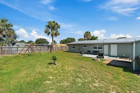 1157 Nw 14th Terrace Stuart FL 34994