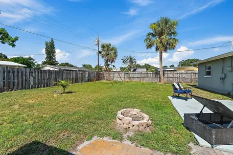 1157 Nw 14th Terrace Stuart FL 34994