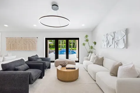 8090 Twin Lake Drive Boca Raton FL 33496