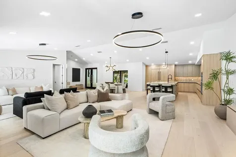 8090 Twin Lake Drive Boca Raton FL 33496