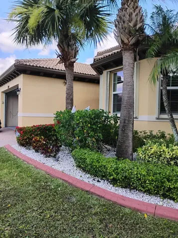 11922 Sw Crestwood Circle Port Saint Lucie FL 34987