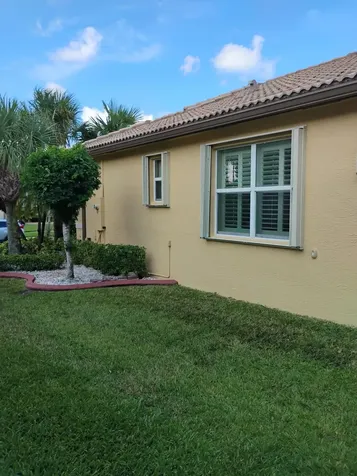 11922 Sw Crestwood Circle Port Saint Lucie FL 34987