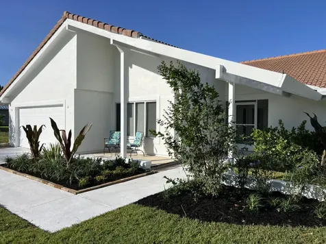 1951 Se Erwin Road Port Saint Lucie FL 34952