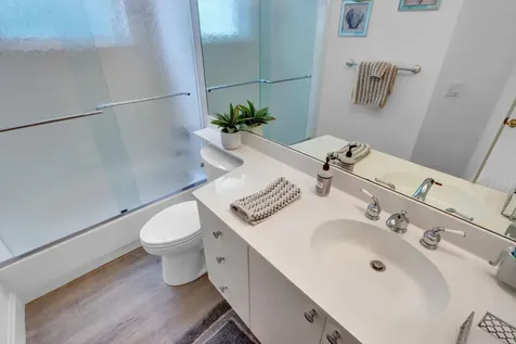 6656 Nw 43rd Terrace Boca Raton FL 33496