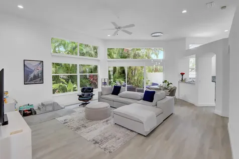 6656 Nw 43rd Terrace Boca Raton FL 33496