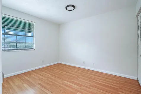 6508 Via Regina Boca Raton FL 33433