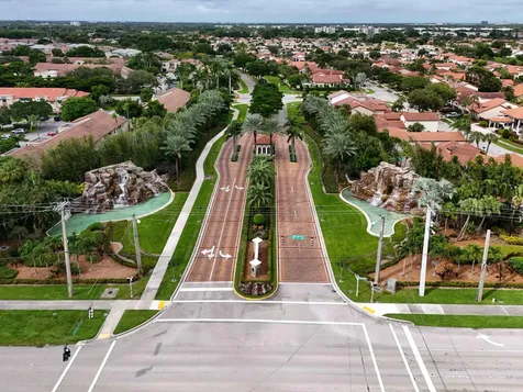 6508 Via Regina Boca Raton FL 33433