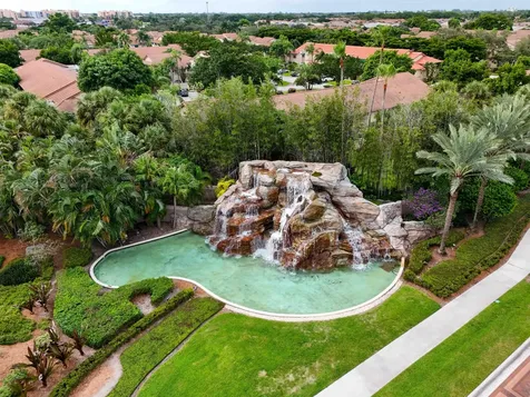 6508 Via Regina Boca Raton FL 33433