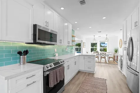 826 Se 4th Avenue Delray Beach FL 33483