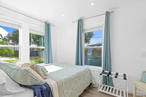826 Se 4th Avenue Delray Beach FL 33483