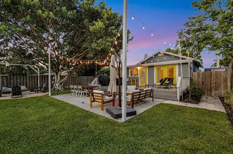 826 Se 4th Avenue Delray Beach FL 33483
