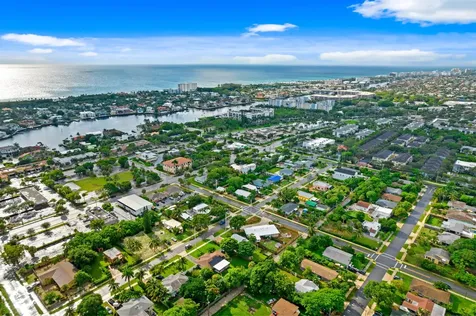 826 Se 4th Avenue Delray Beach FL 33483