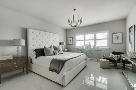 2650 Lake Shore Drive Riviera Beach FL 33404