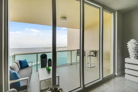 2650 Lake Shore Drive Riviera Beach FL 33404